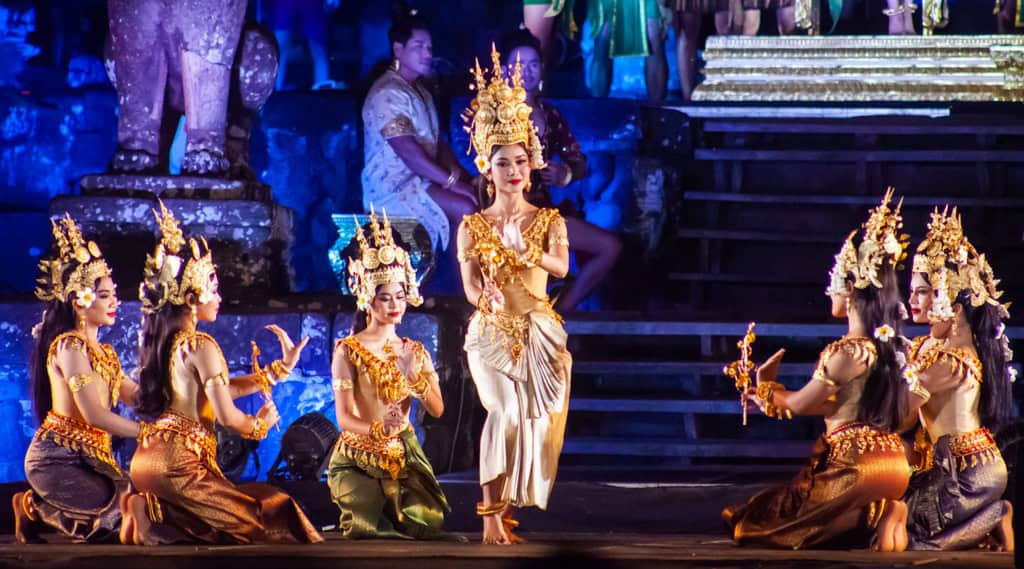 12 Things to Do Siem Reap, Cambodia - Visit Apsara Dance at Angkor Thom