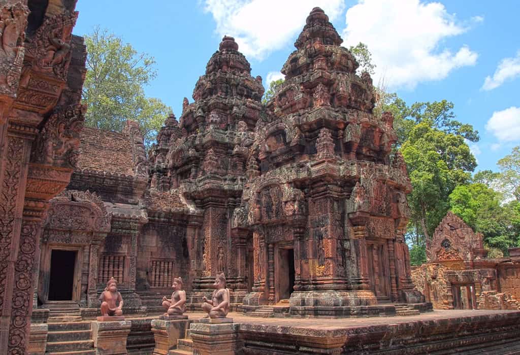 12 Things to Do Siem Reap, Cambodia - Visit Banteay Srei Temple