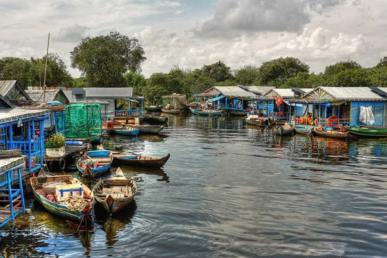 Places in Siem Reap - Tonle sap lake and floating village cambodia