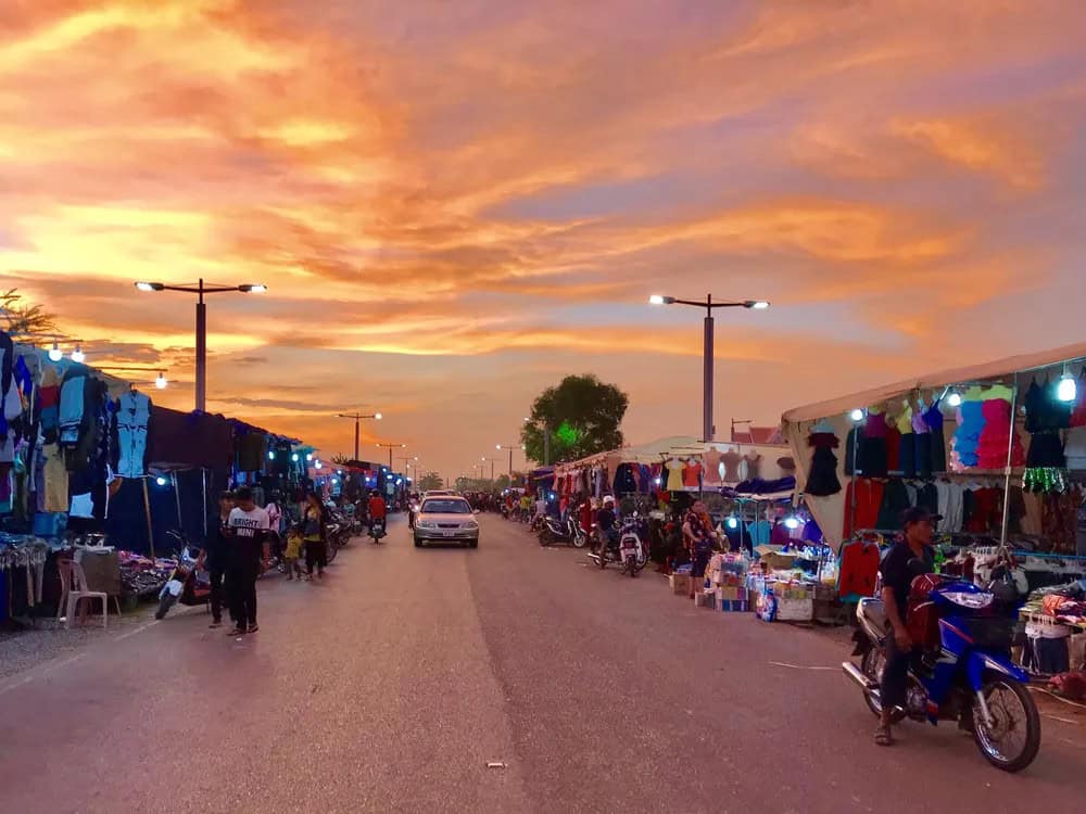Siem Reap Nightlife - Road 60 (60M Night Market)
